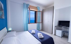 Nana Rooms